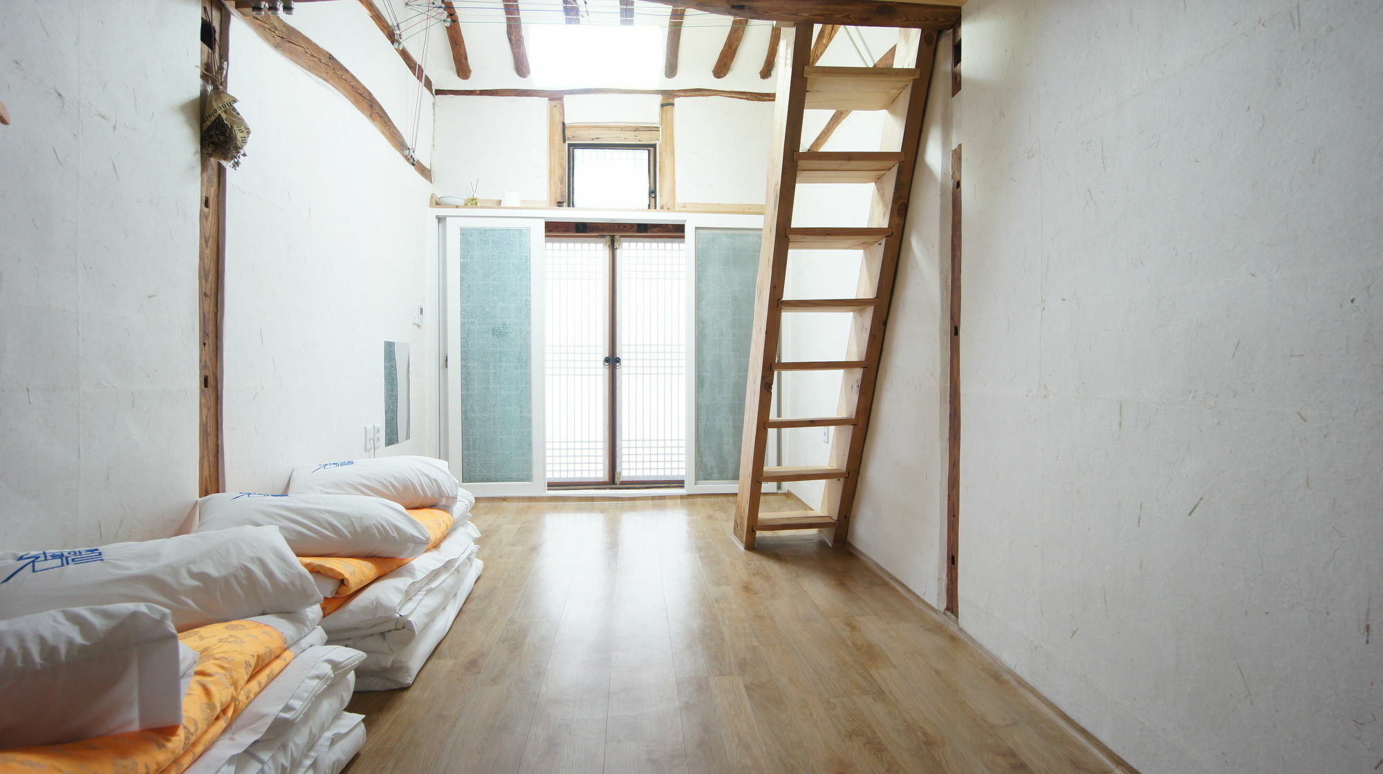 1928 Suimmaru Hanok Guesthouse Чонджу Экстерьер фото