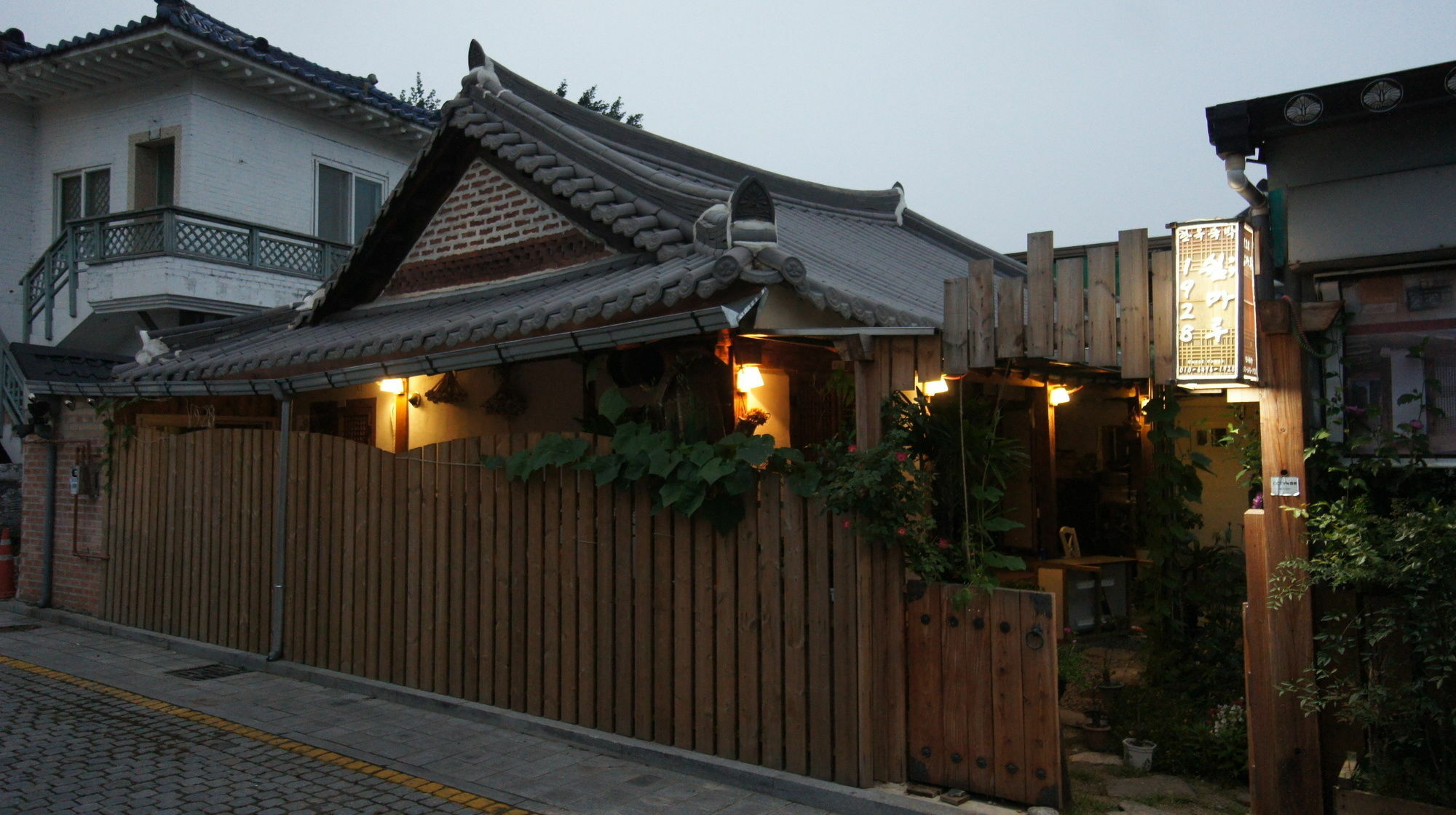1928 Suimmaru Hanok Guesthouse Чонджу Экстерьер фото